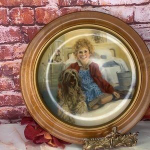 Vintage Knowles Fine China Limited Edition Framed Annie and Sandy Collec…